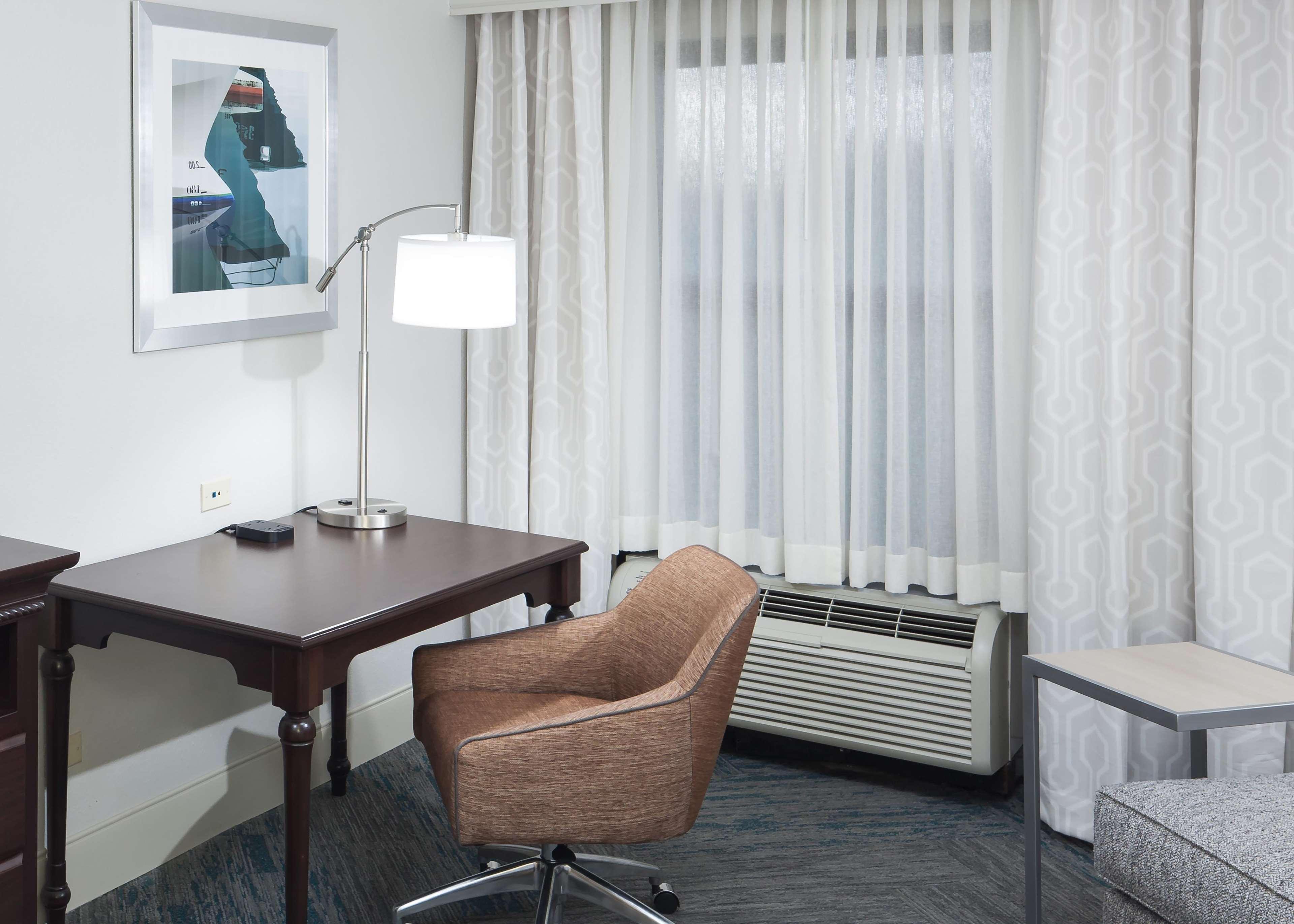 Hampton Inn Ft Lauderdale Airport North Cruise Port Fort Lauderdale Ngoại thất bức ảnh